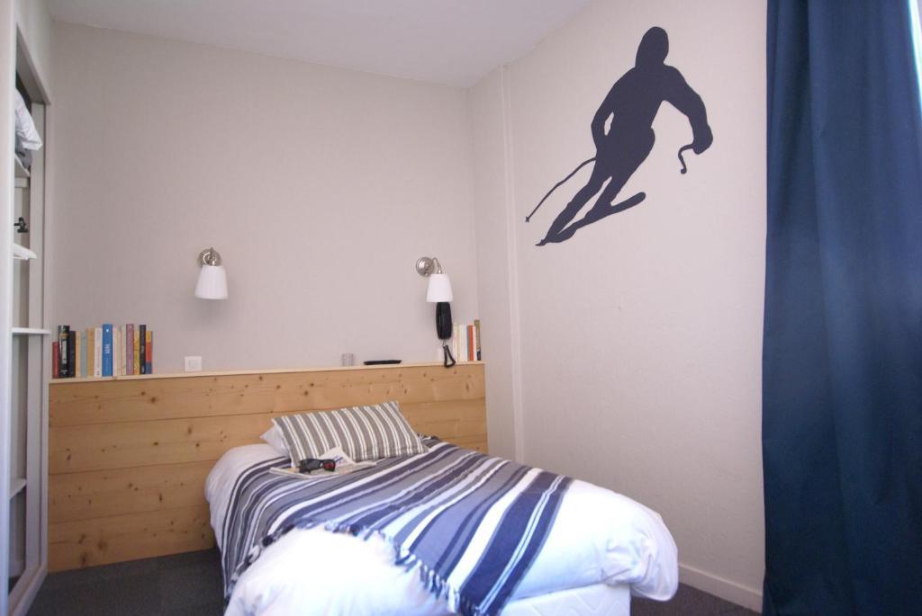Standard Double Room,25429545:JPEG