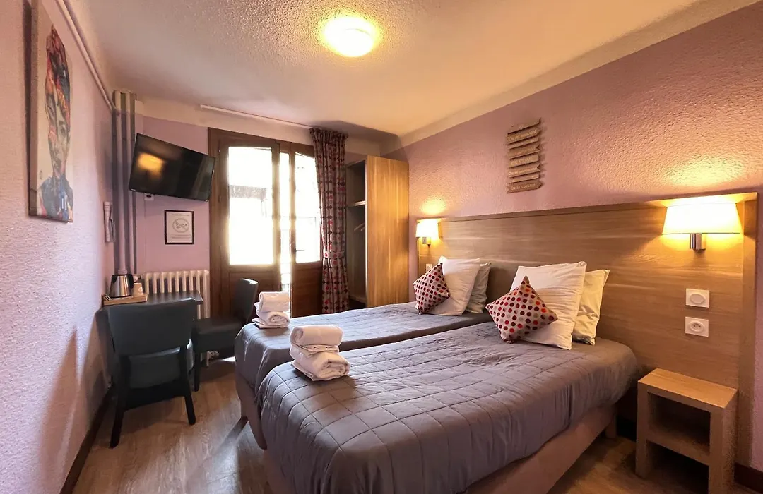 Hôtel Du Cheval Blanc Barcelonnette-1